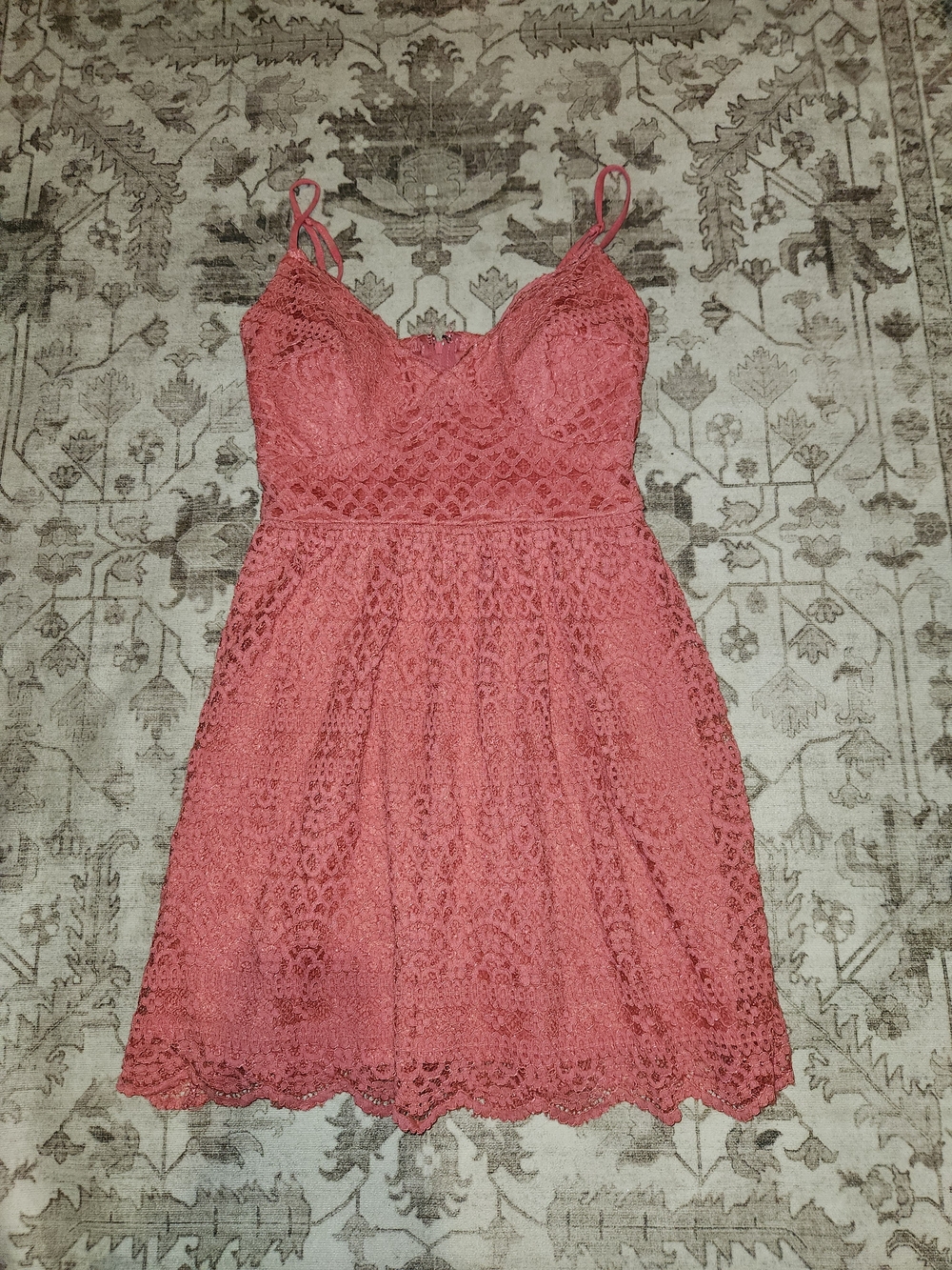 Lace Spaghetti-Strap Mini Dress in Dusty Rose